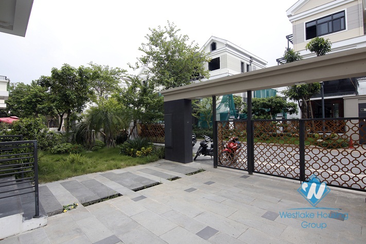 A brand new villa for rent in Starlake, Tay ho, Ha noi
